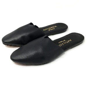 Alexandria Wills Womens Black Pointed Toe Flat